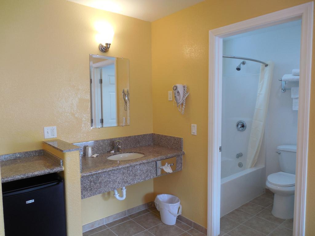 Coast Inn Oceanside Rom bilde